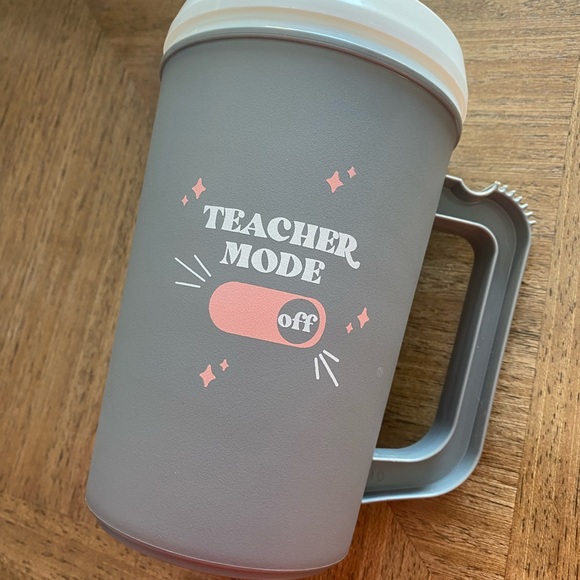 22oz Cold or Hot Mug, Teacher Mode Off - Picture 1 of 6